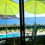 Ocean Front With Heated Pool פלאיה דל קורה