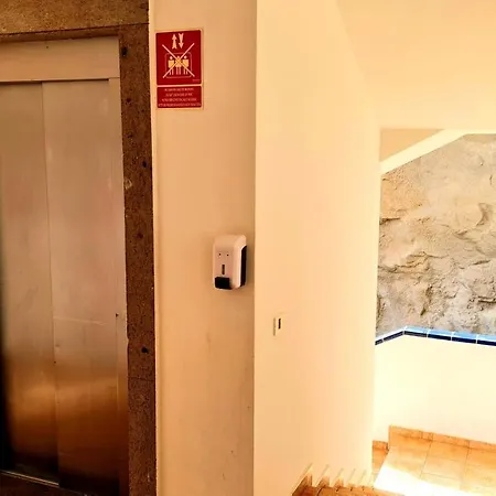 Ocean Breeze Oasis: Deluxe Beachfront Retreat With Stunning Views Apartment Playa Del Cura (Gran Canaria)