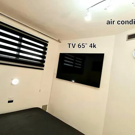 Apartment Oceanfront Deluxe 3 Cura-tauro-amadores, 2 Airconditioners, 2tv-65 Smart