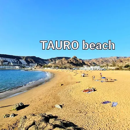 Oceanfront Deluxe 3 Cura-tauro-amadores, 2 Airconditioners, 2tv-65 Smart *