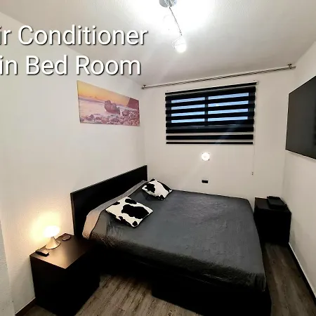 Ocean Breeze Oasis: Deluxe Beachfront Retreat With Stunning Views Apartment Playa Del Cura (Gran Canaria)
