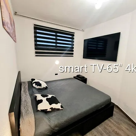 Oceanfront Deluxe 3 Cura-tauro-amadores, 2 Airconditioners, 2tv-65 Smart