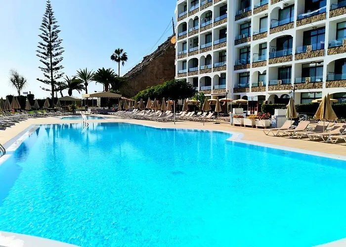 דירה Oceanfront Deluxe-45m,heated Pools,2aircondition, 2tv-65